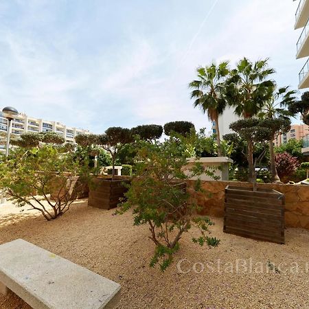 Luxurious, Newly-Renovated Large 2-Bedroom Condo By The Beach Benidorm Dış mekan fotoğraf